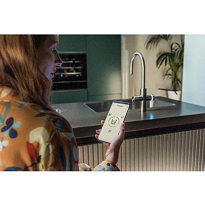 MYTHOS WATER HUB SPARKING