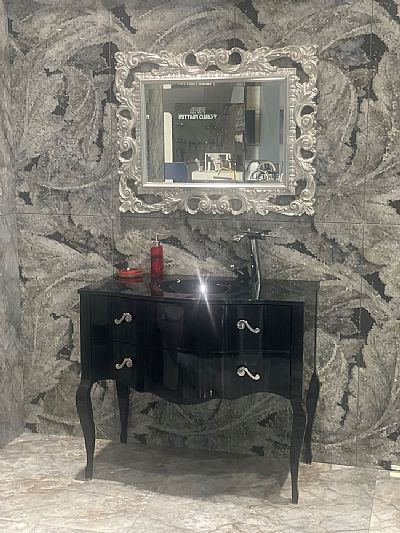 ΕΠΙΠΛΟ BARIQOE ΛΑΚΑ 1Χ0,55 ΜΕ ΠΟΔΙΑ